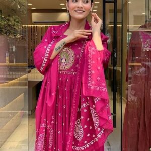 KLOSIA Women Rayon Printed Anarkali Kurta Set with Dupatta Pink