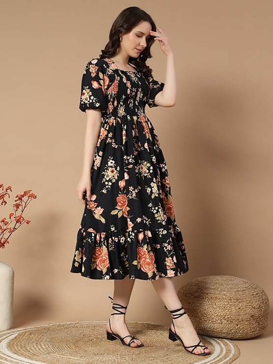 KZULLY Women's Crepe Midi Dress Black Gold - Image 2