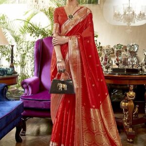 AKHILAM Women's Silk Blend Bandhani Print Kanjivaram Saree Saree With Unstitched Blouse Piece Red